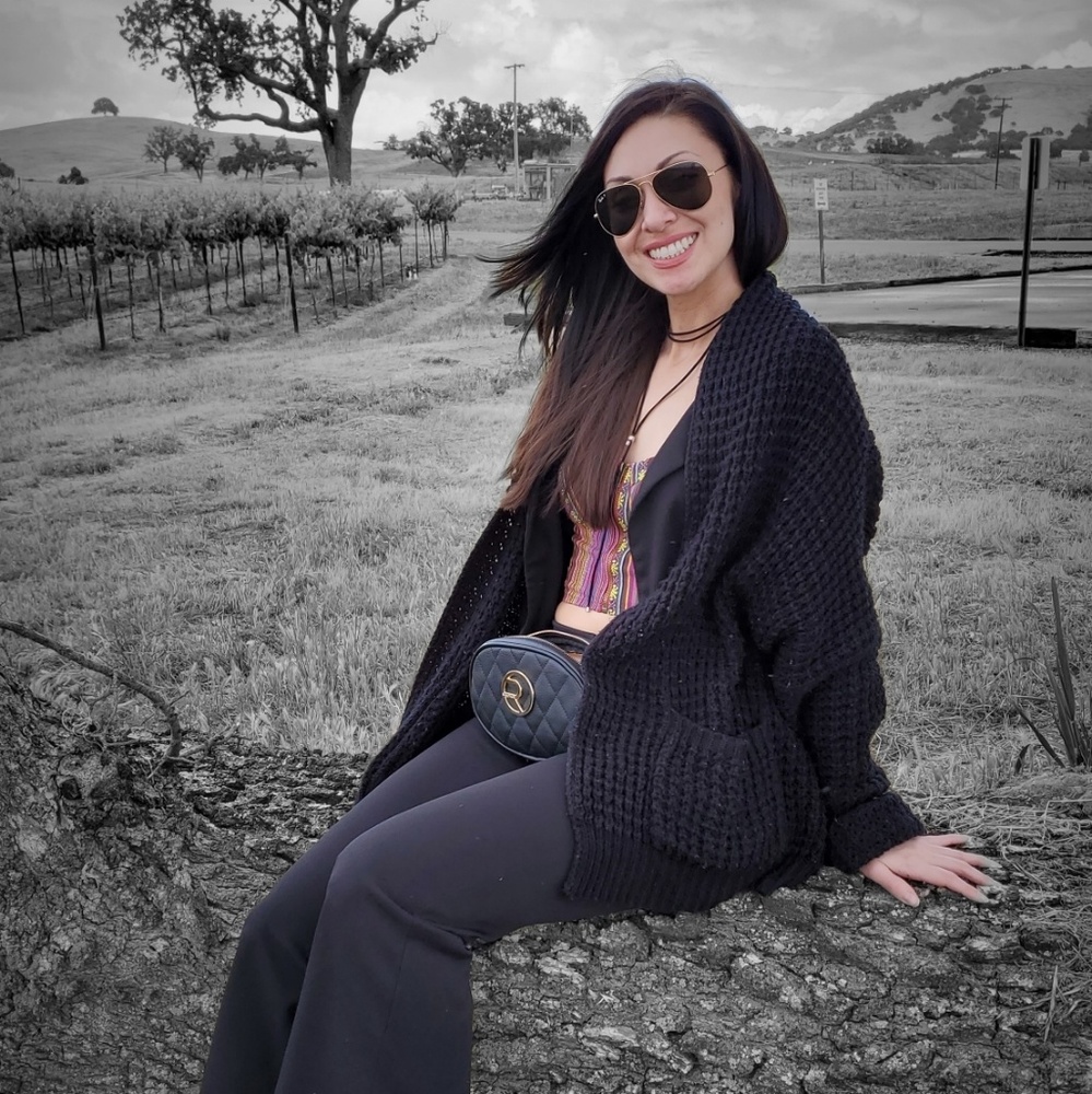 Meet your Posher, Denise